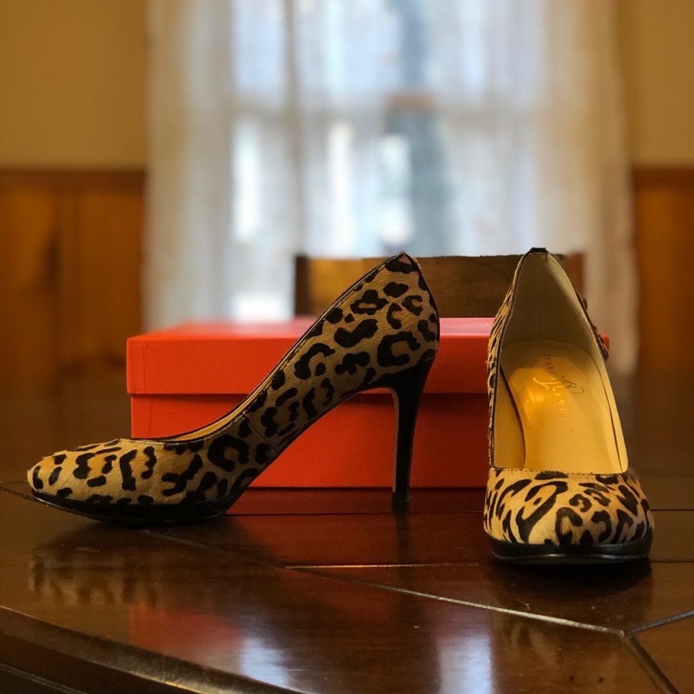 8.5 Ivanka Trump Leopard Heels